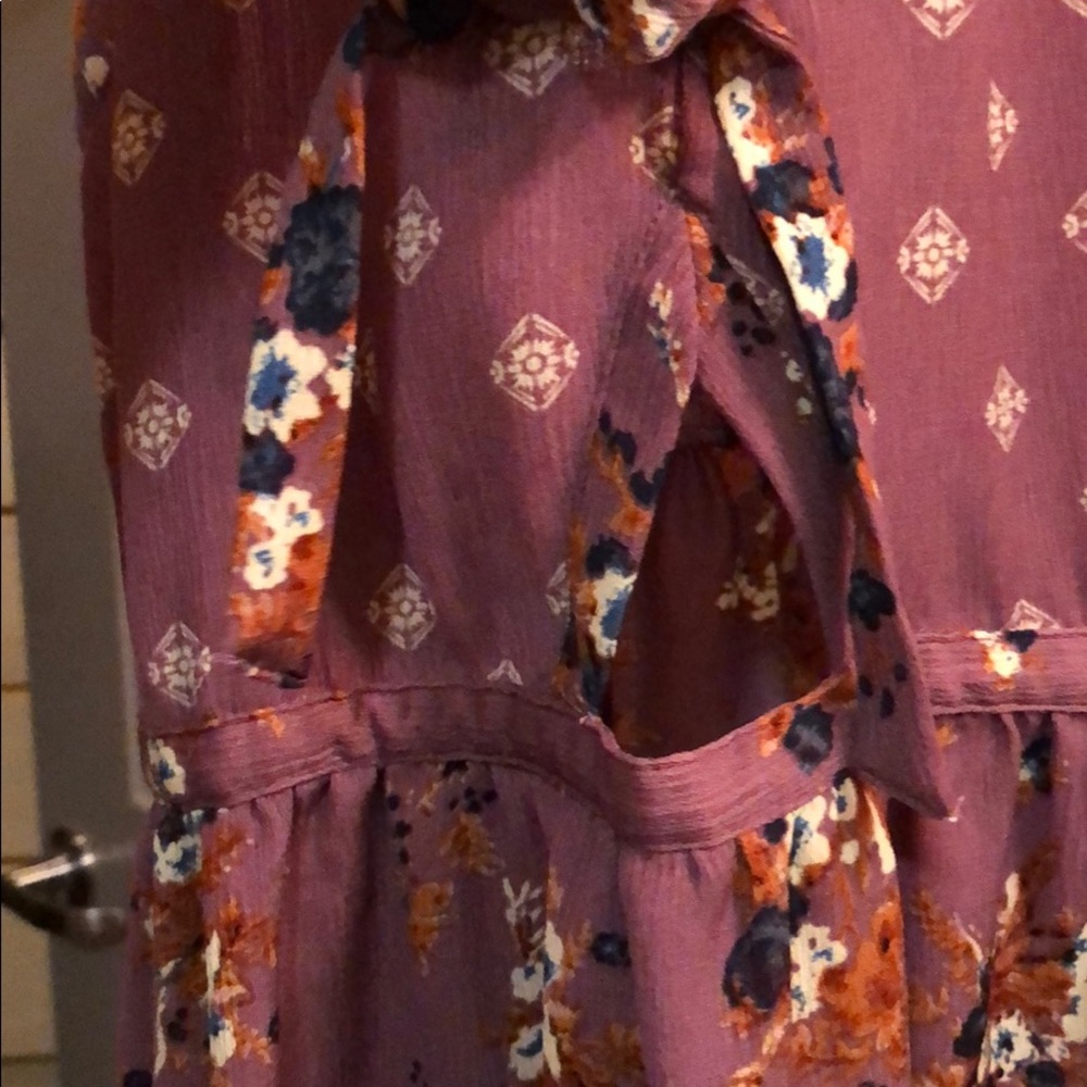 Sundress - Picture 3 of 6